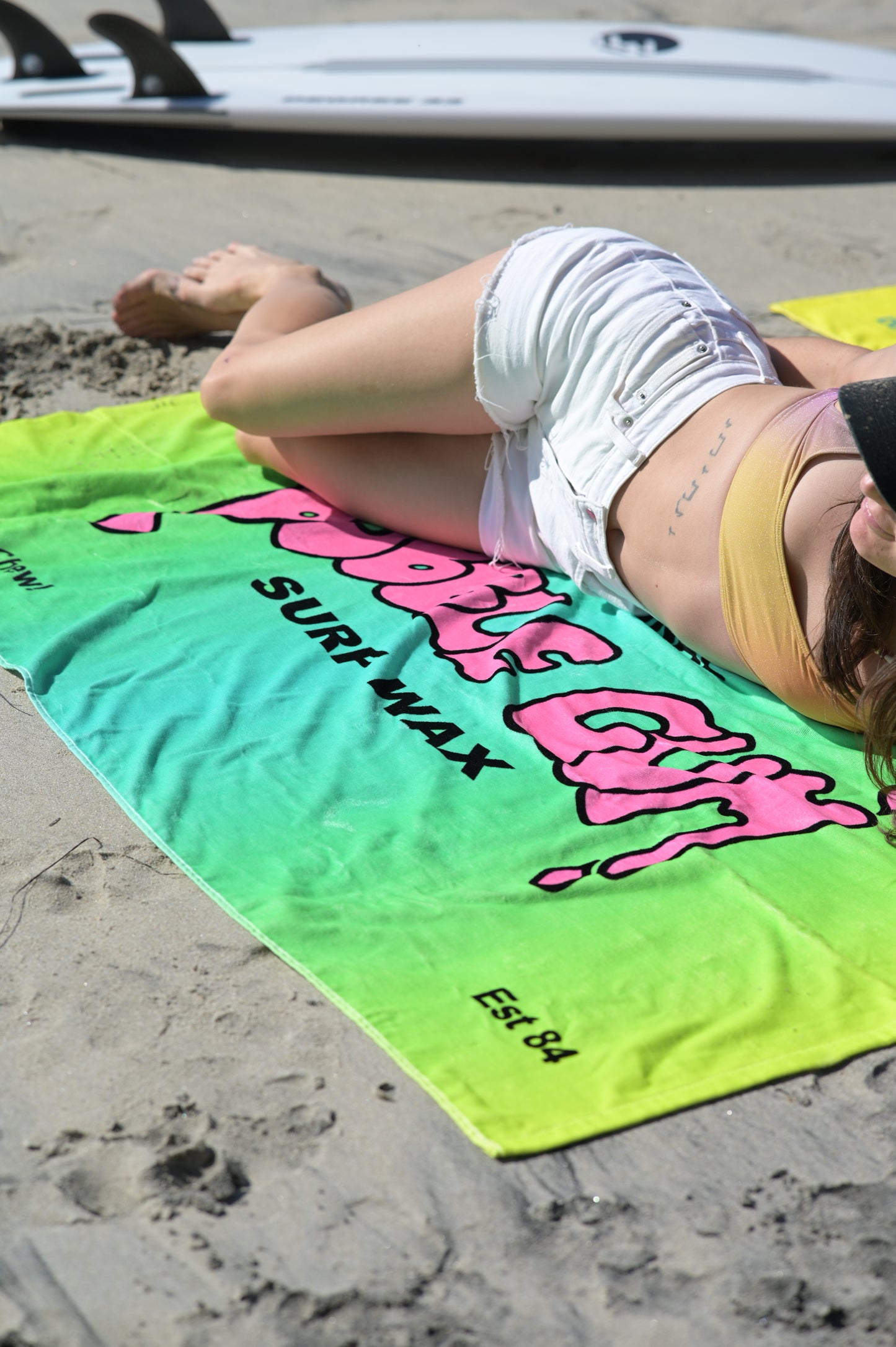 Bubble Gum Surf Wax Big Beach Towel Gradient Throwback